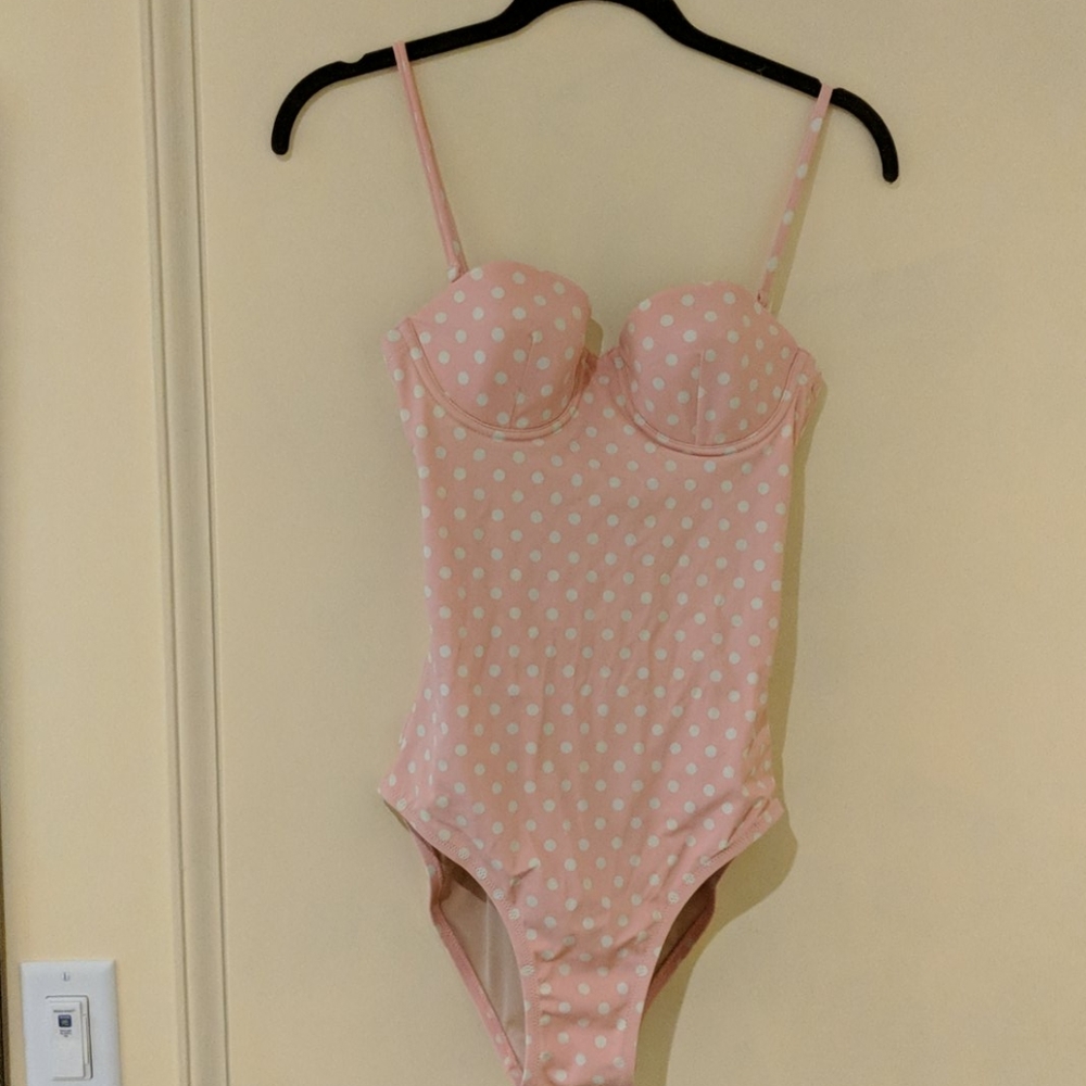JCREW SIZE4 PINK AND WHITE POLKADOT ONE PIECE